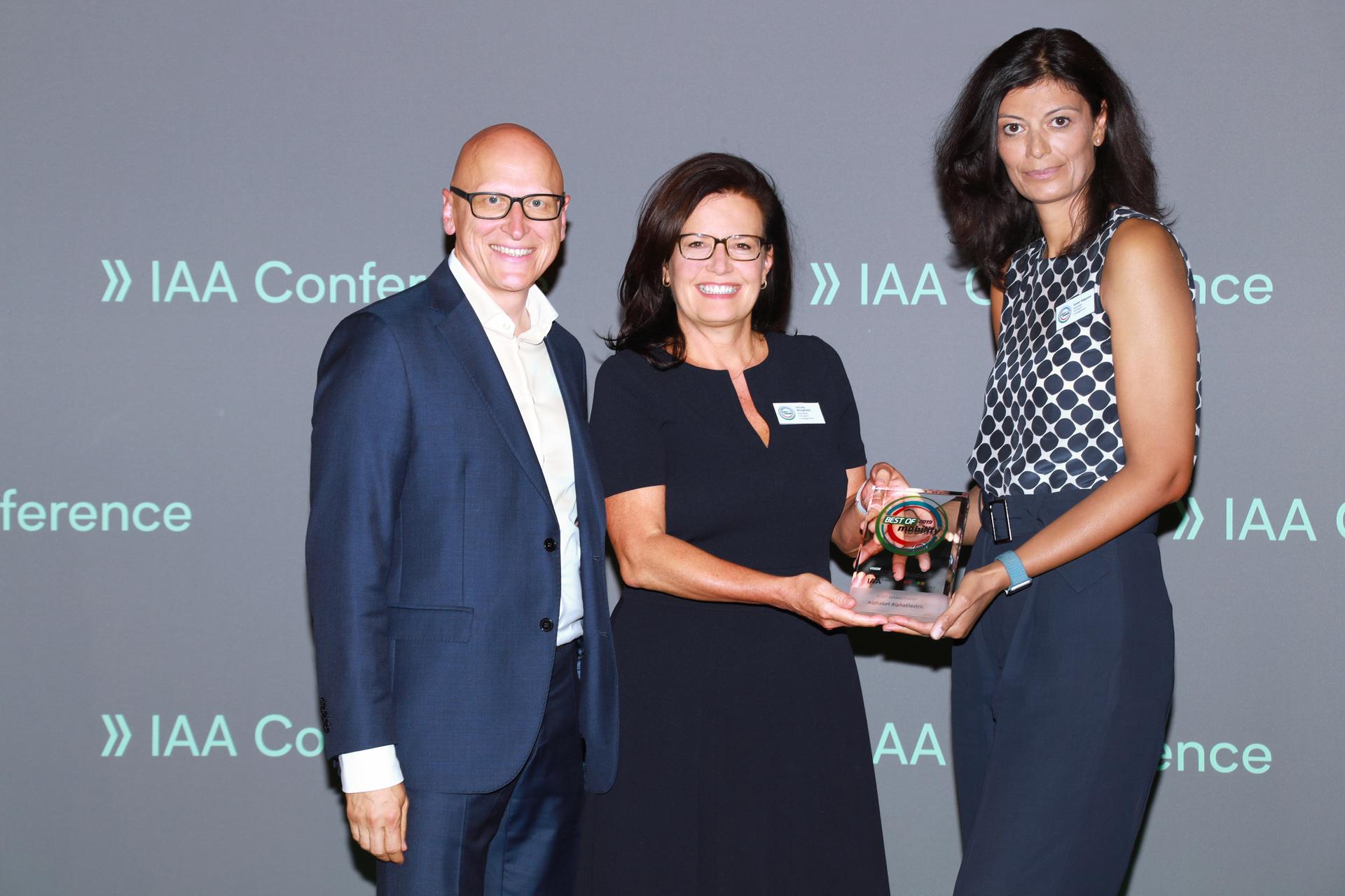 IAA Conference Award für Alphabet