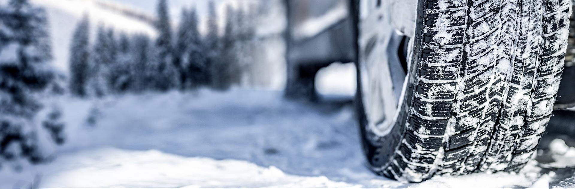 Loi Montagne II  : anticipez le changement de vos pneus avant la saison hivernale  ! 