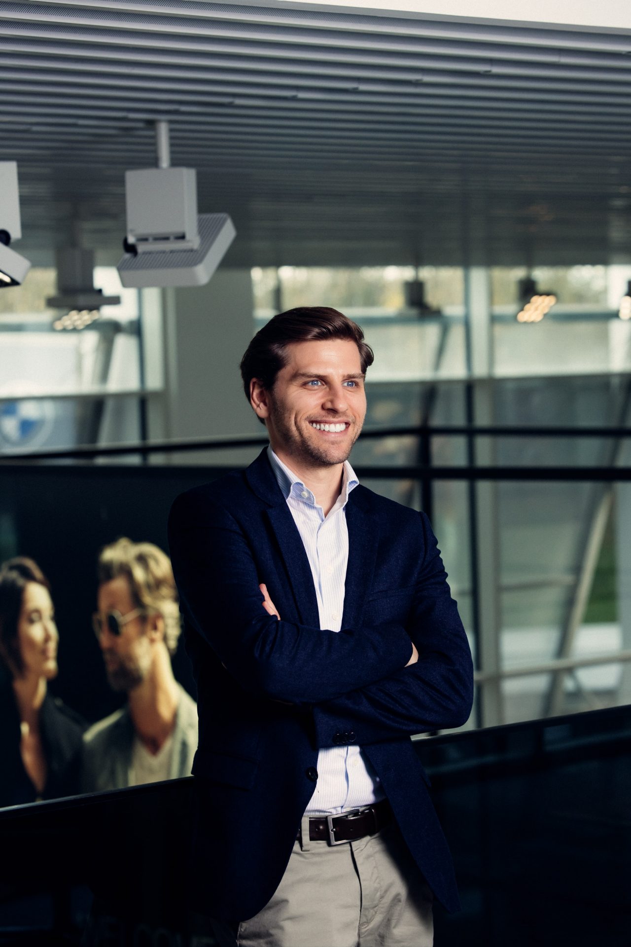 Portrait Stefan Jöhnk im Büro