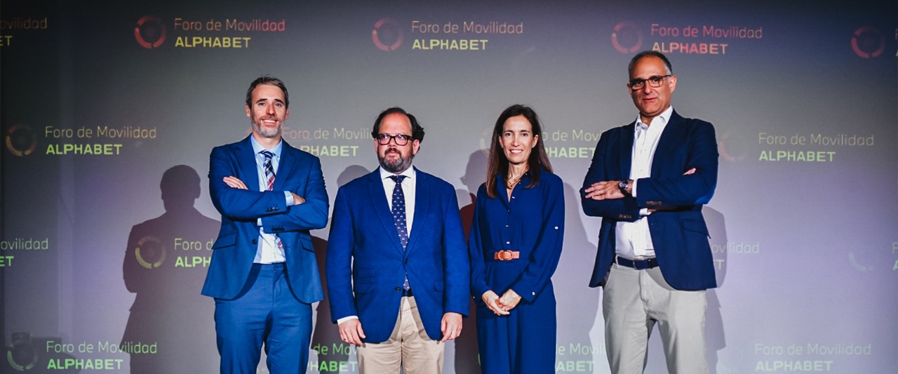 Foto grupo profesionales