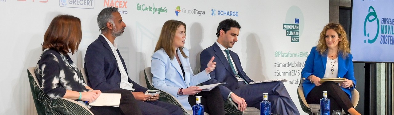 El SUMMIT 2025 ha puesto de manifiesto la necesidad de una colaboración estrecha entre la administración y el sector privado para impulsar la movilidad sostenible en España.